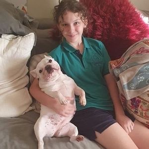 Meet your Posher, Sharon